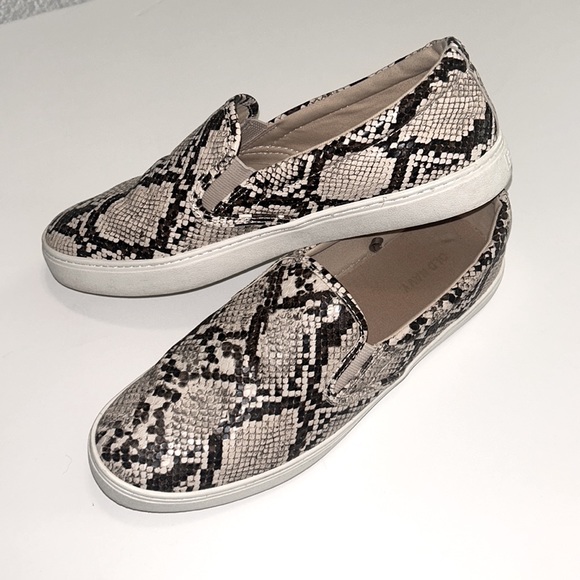 Reptile Print Slip on Sneakers - Picture 2 of 7